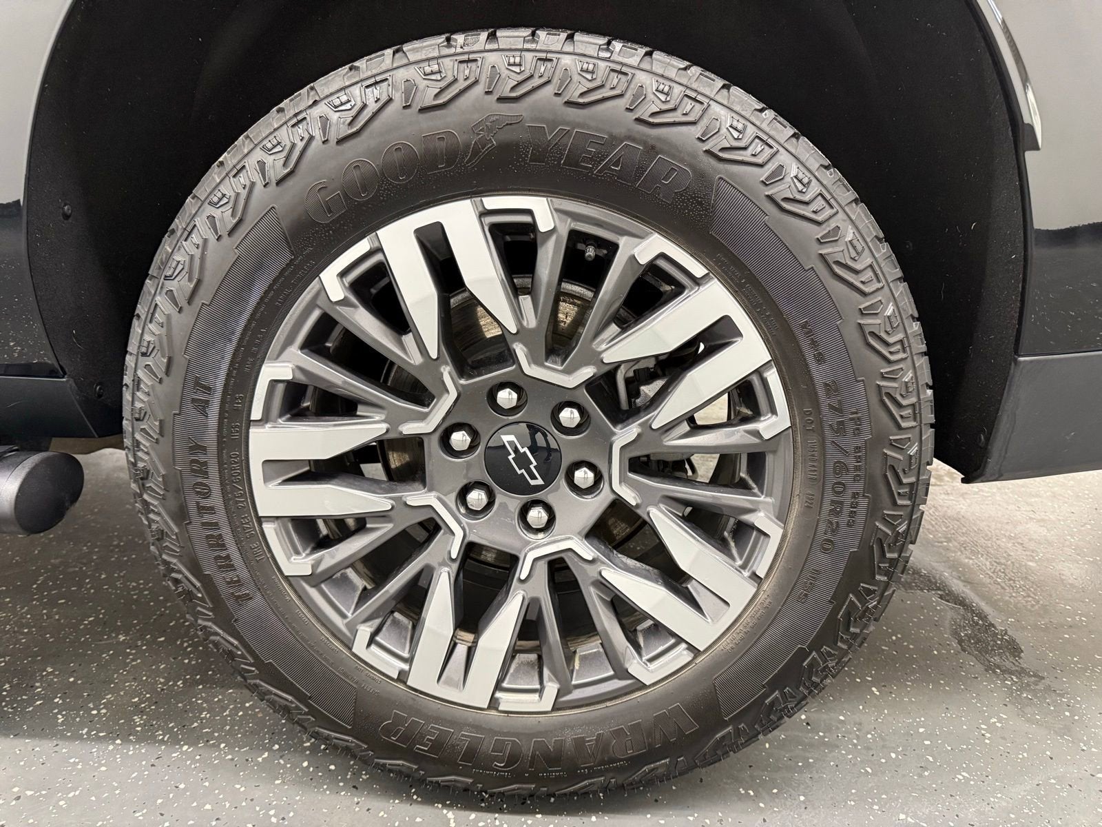 2025 Chevrolet Suburban Z71