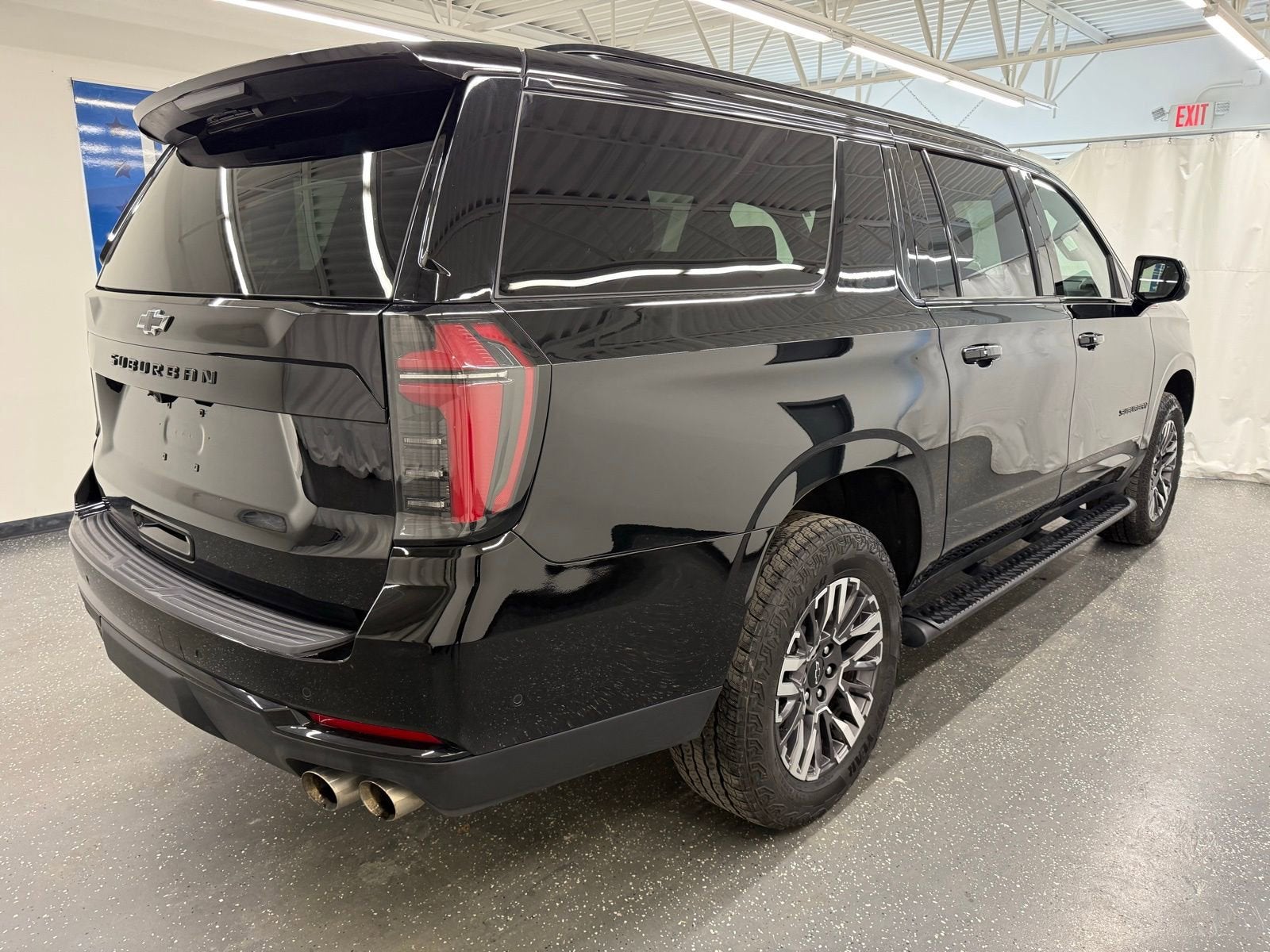 2025 Chevrolet Suburban Z71