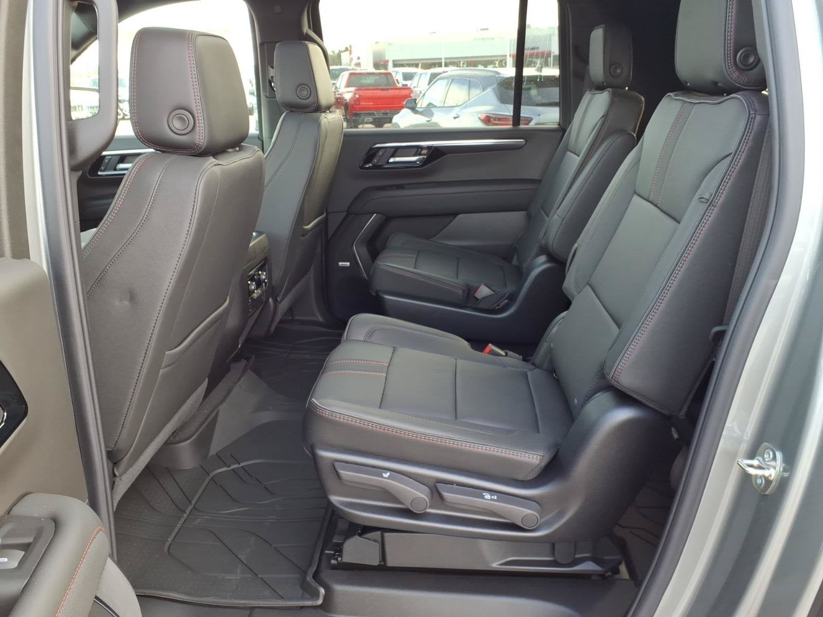 2027 Chevrolet Suburban RST