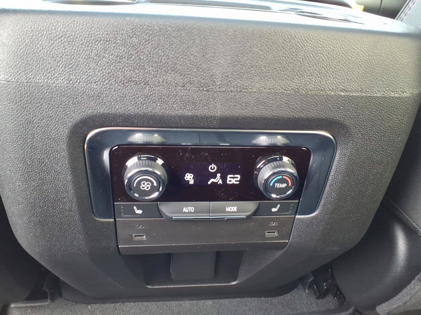 2027 Chevrolet Suburban RST