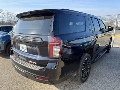 2024 Chevrolet Suburban RST