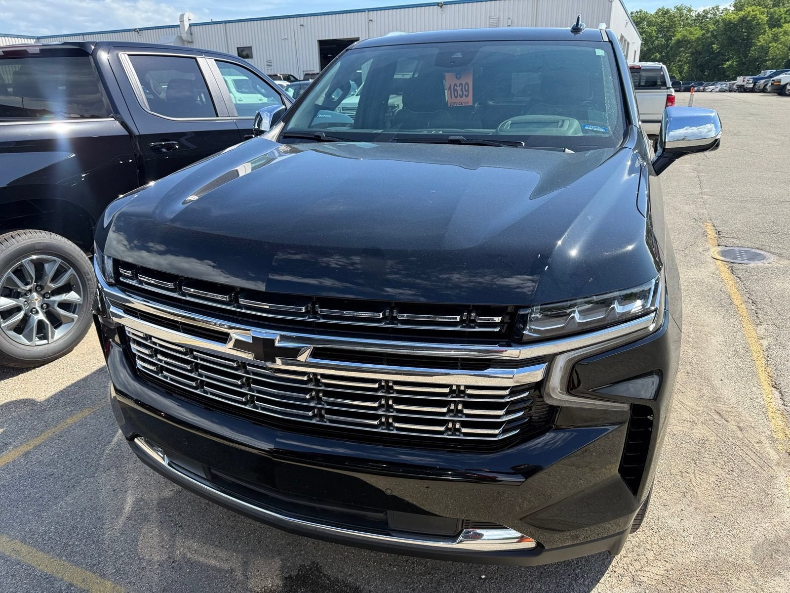2023 Chevrolet Suburban Premier
