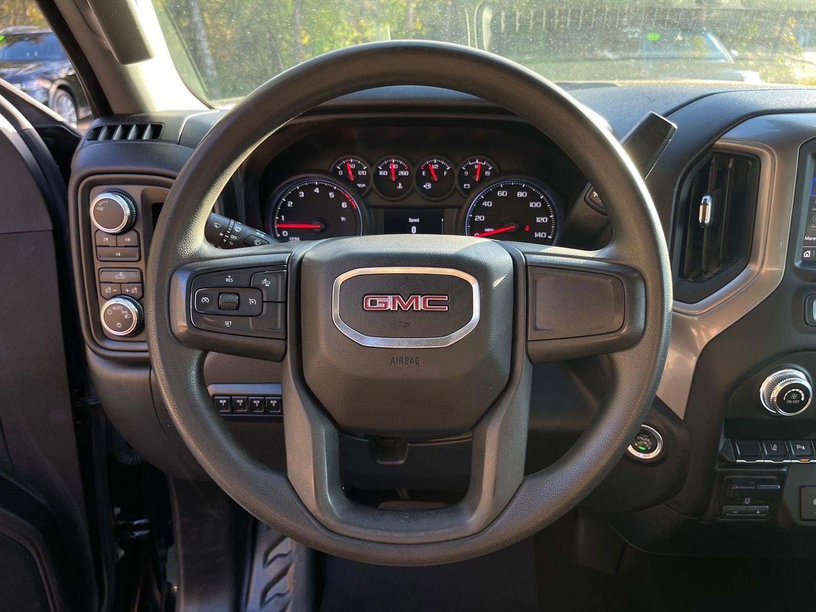 2024 GMC Sierra 2500 HD Pro