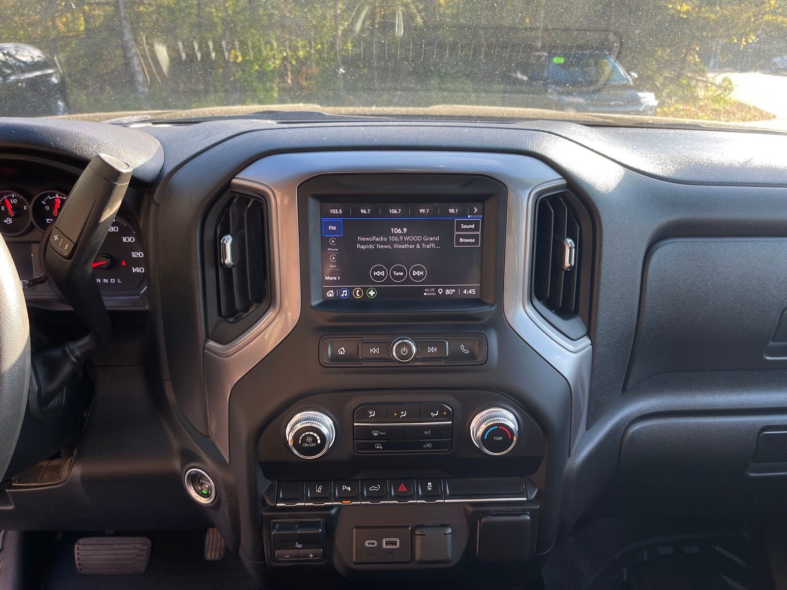 2024 GMC Sierra 2500 HD Pro