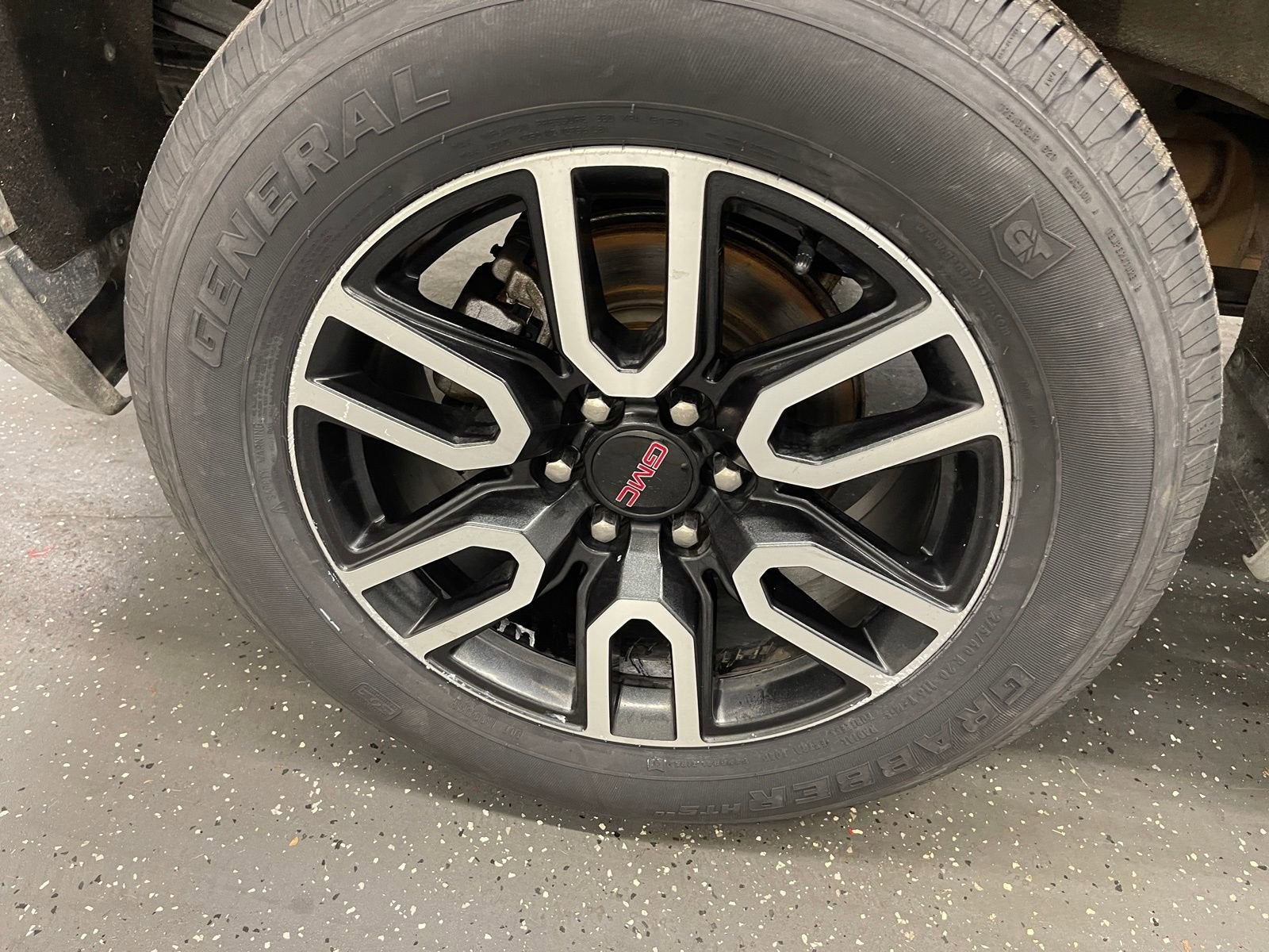 2019 GMC Sierra 1500 AT4