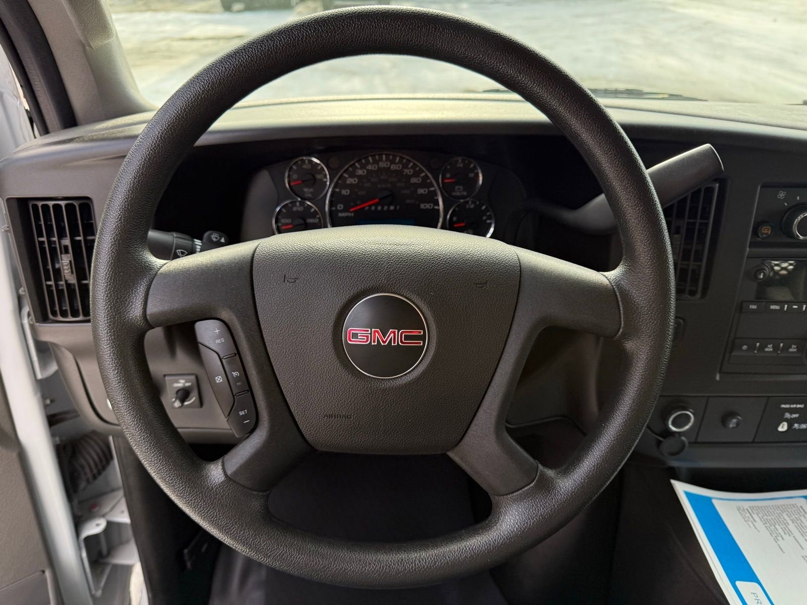 2023 GMC Savana Cargo 2500 Work Van