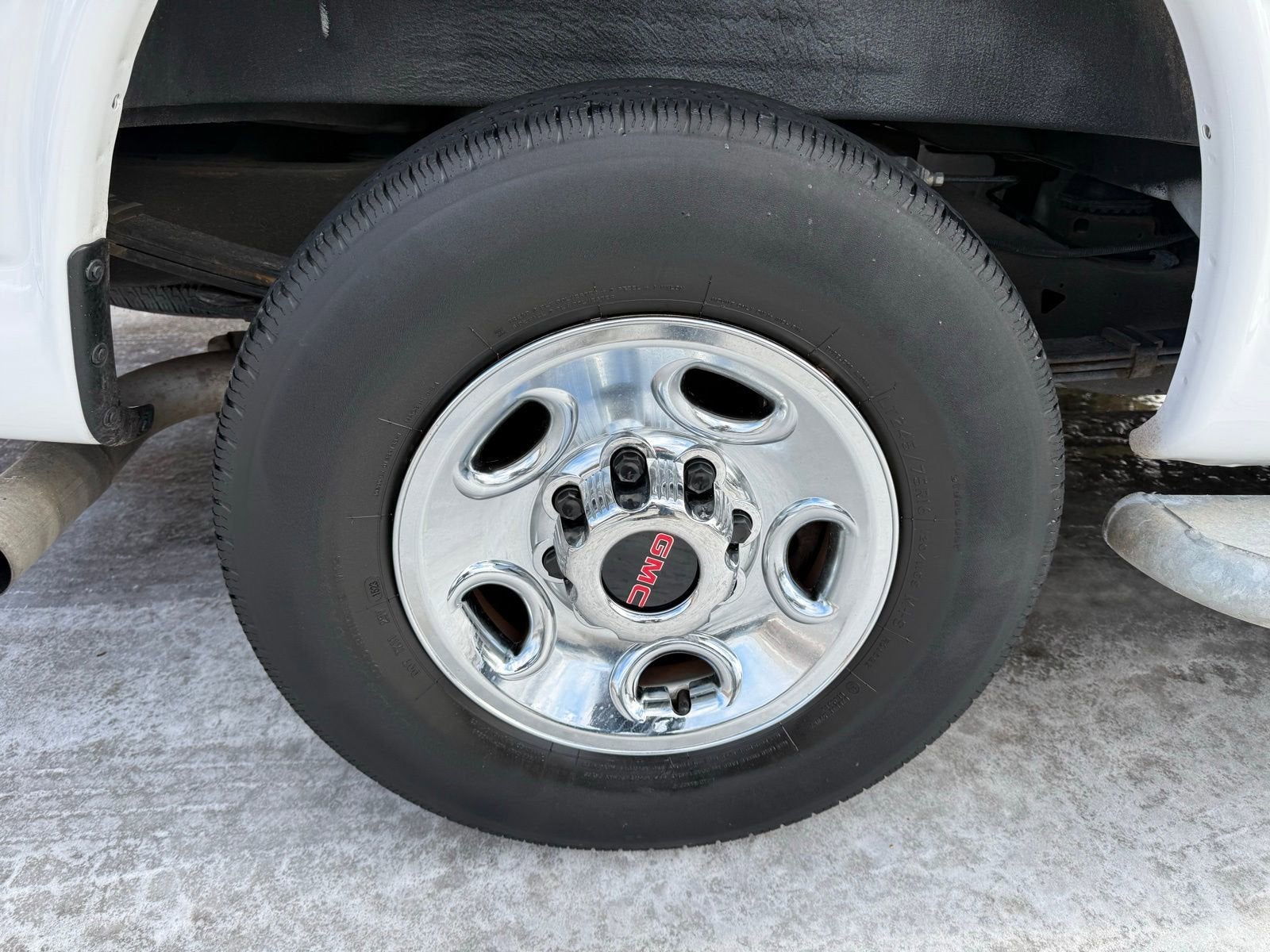 2023 GMC Savana Cargo 2500 Work Van