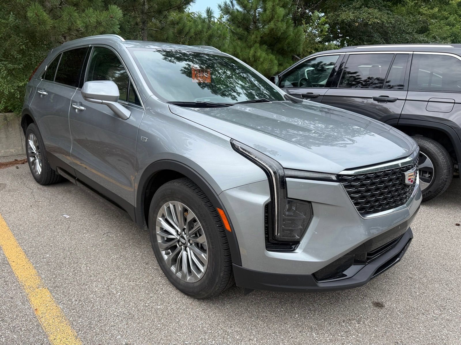 2024 Cadillac XT4 Premium Luxury