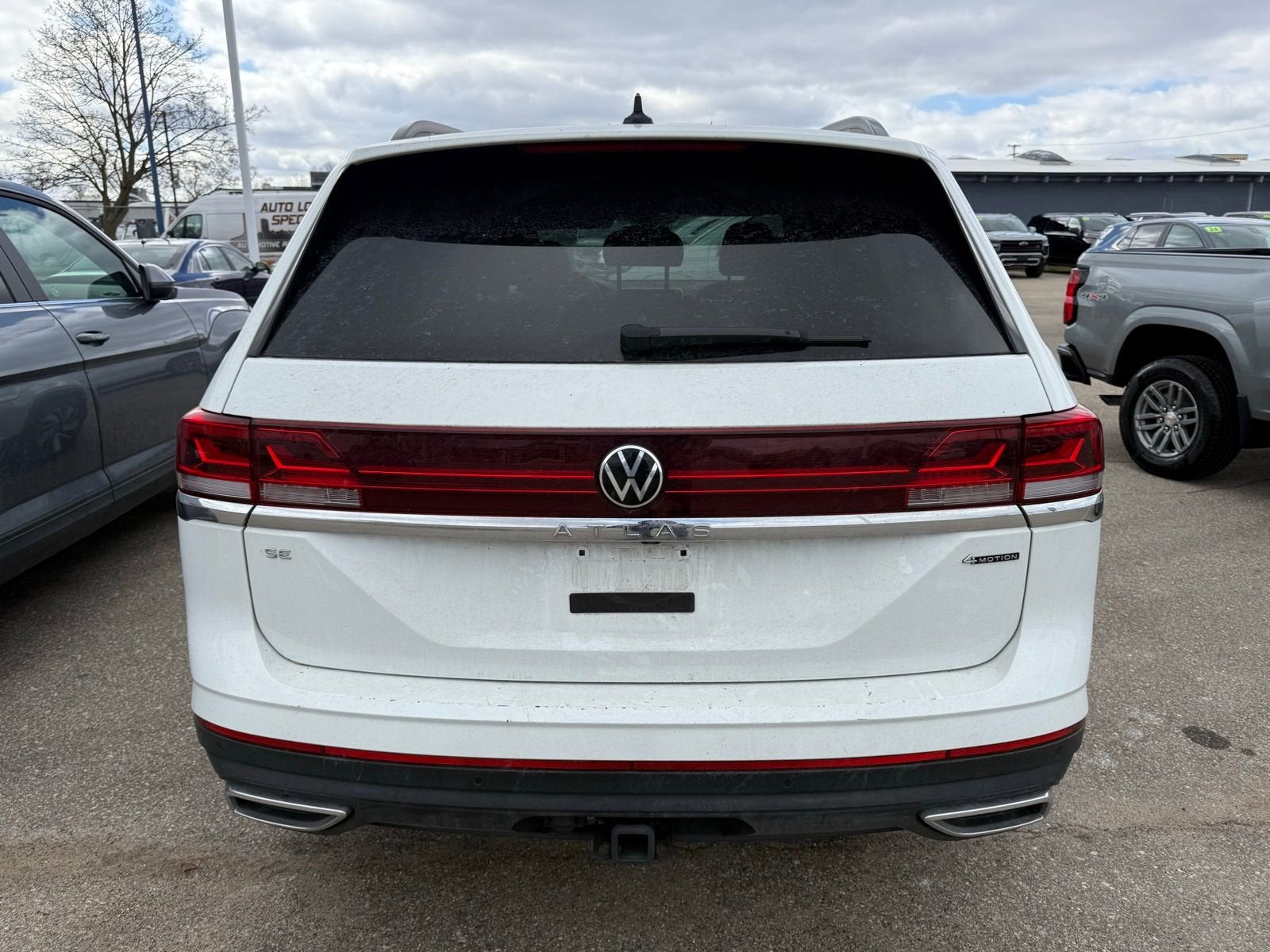 2025 Volkswagen Atlas 2.0T SE w/Technology