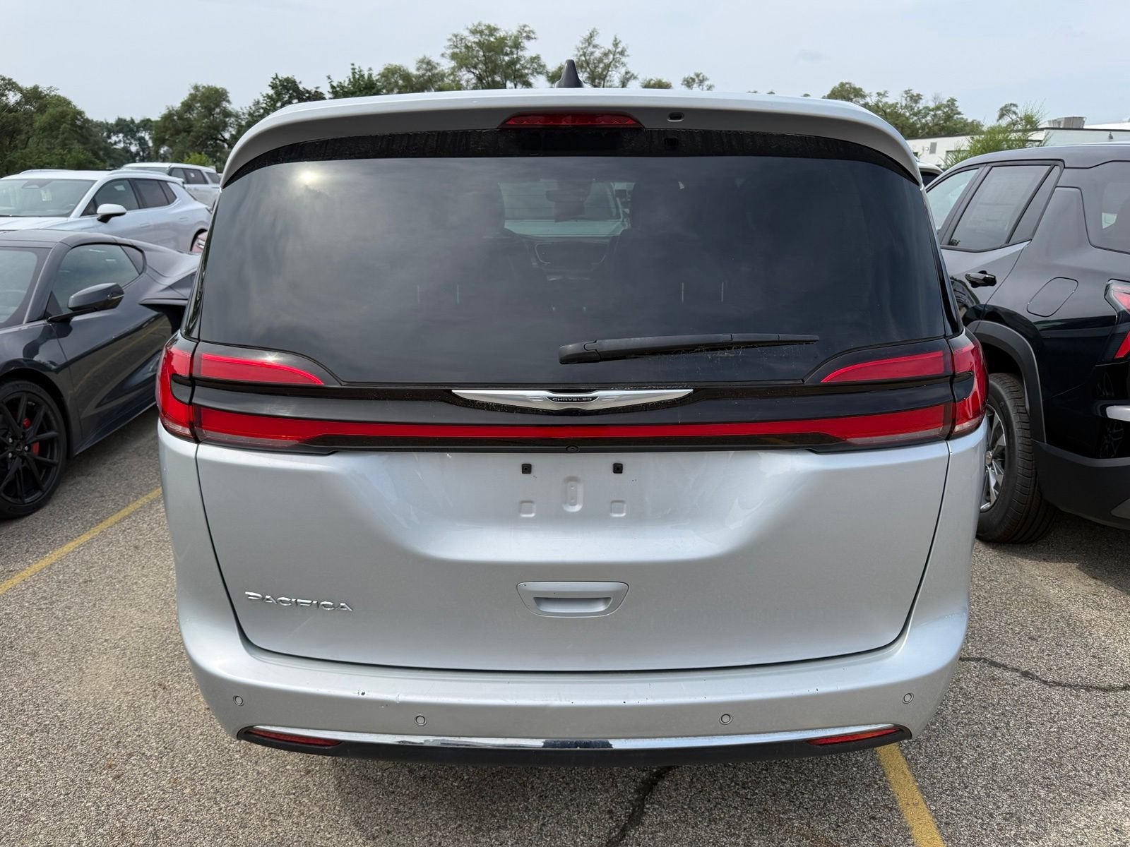 2023 Chrysler Pacifica Touring L