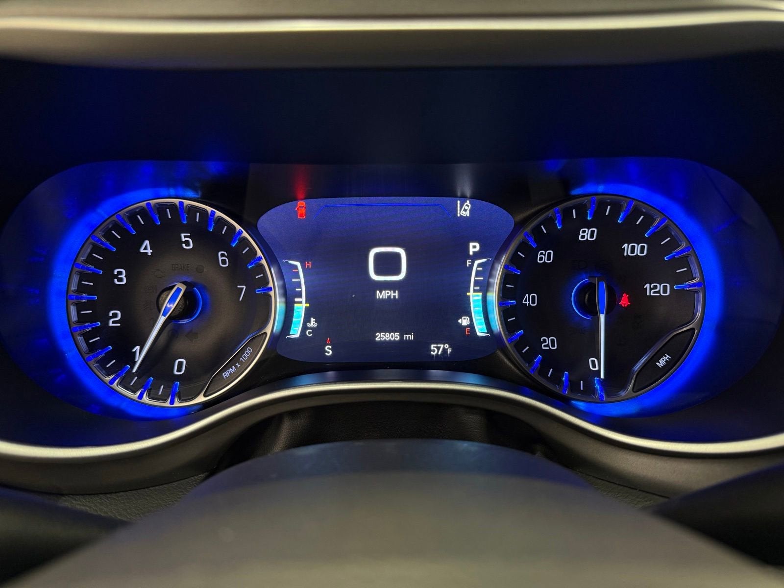2025 Chrysler Pacifica Select