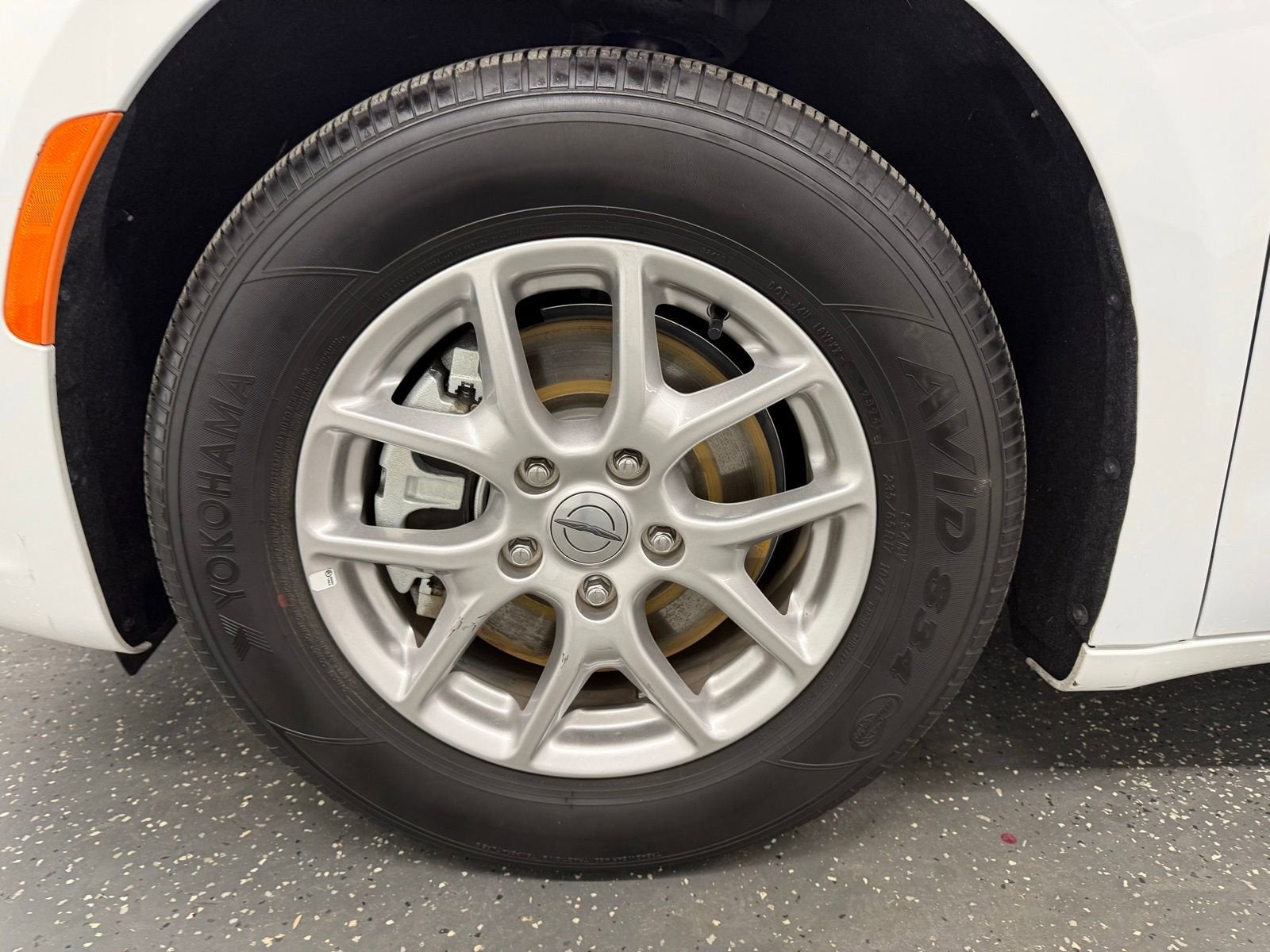 2025 Chrysler Pacifica Select