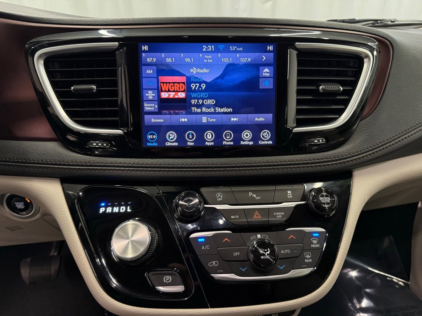 2020 Chrysler Pacifica Limited