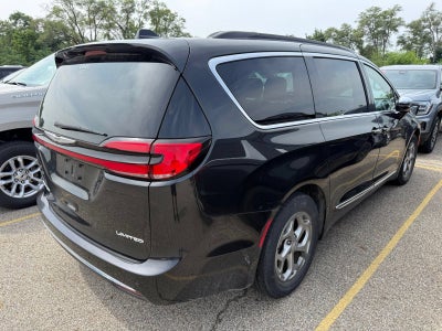 2023 Chrysler Pacifica Limited
