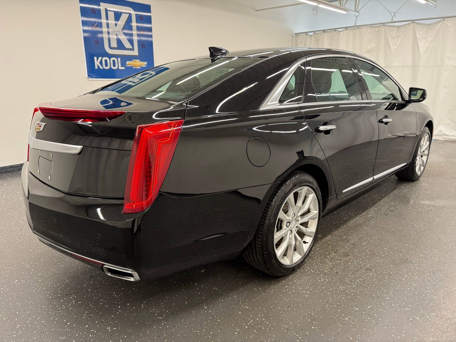2016 Cadillac XTS Luxury Collection