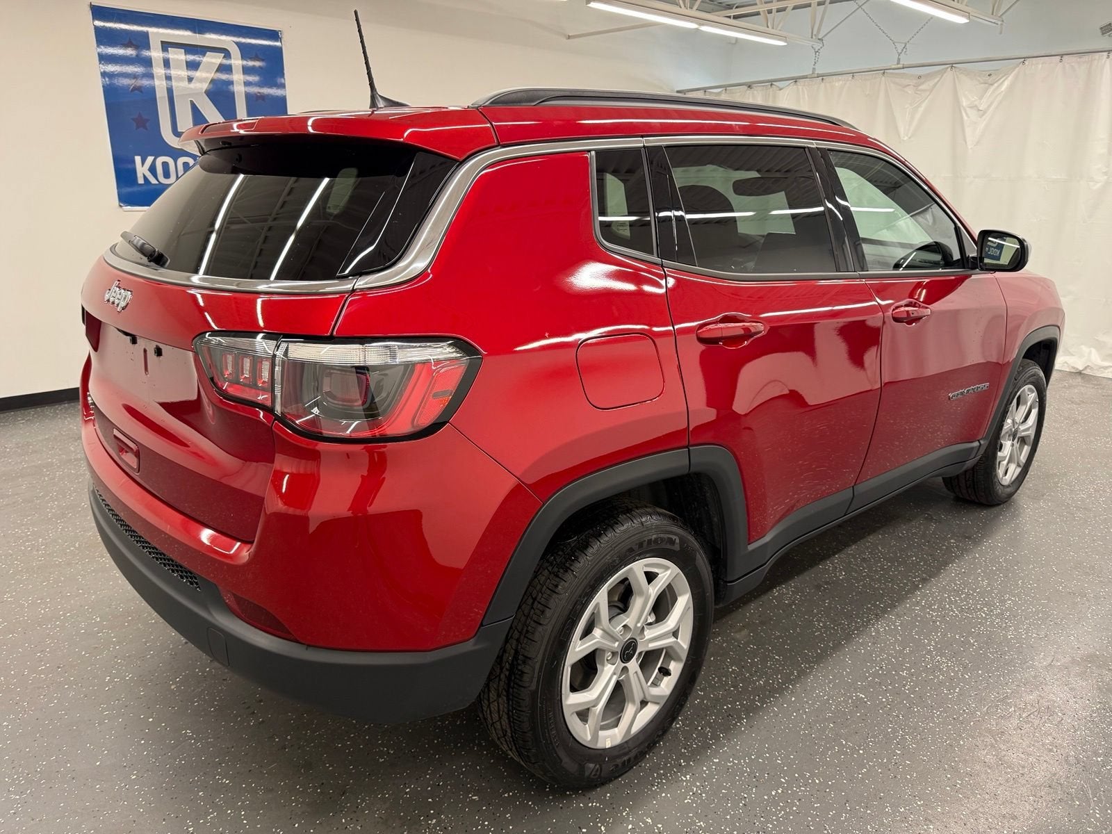 2025 Jeep Compass Latitude