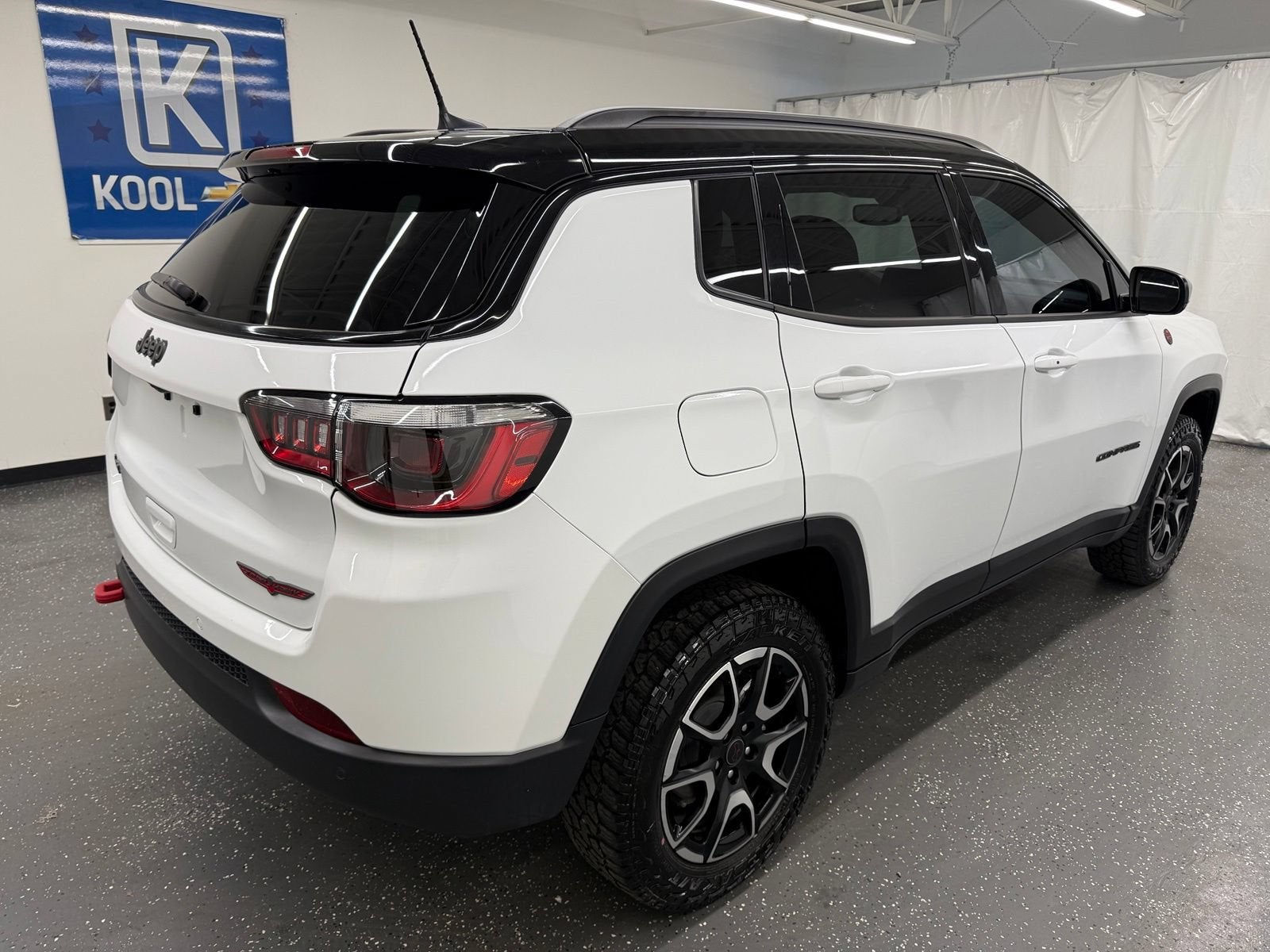 2025 Jeep Compass Trailhawk