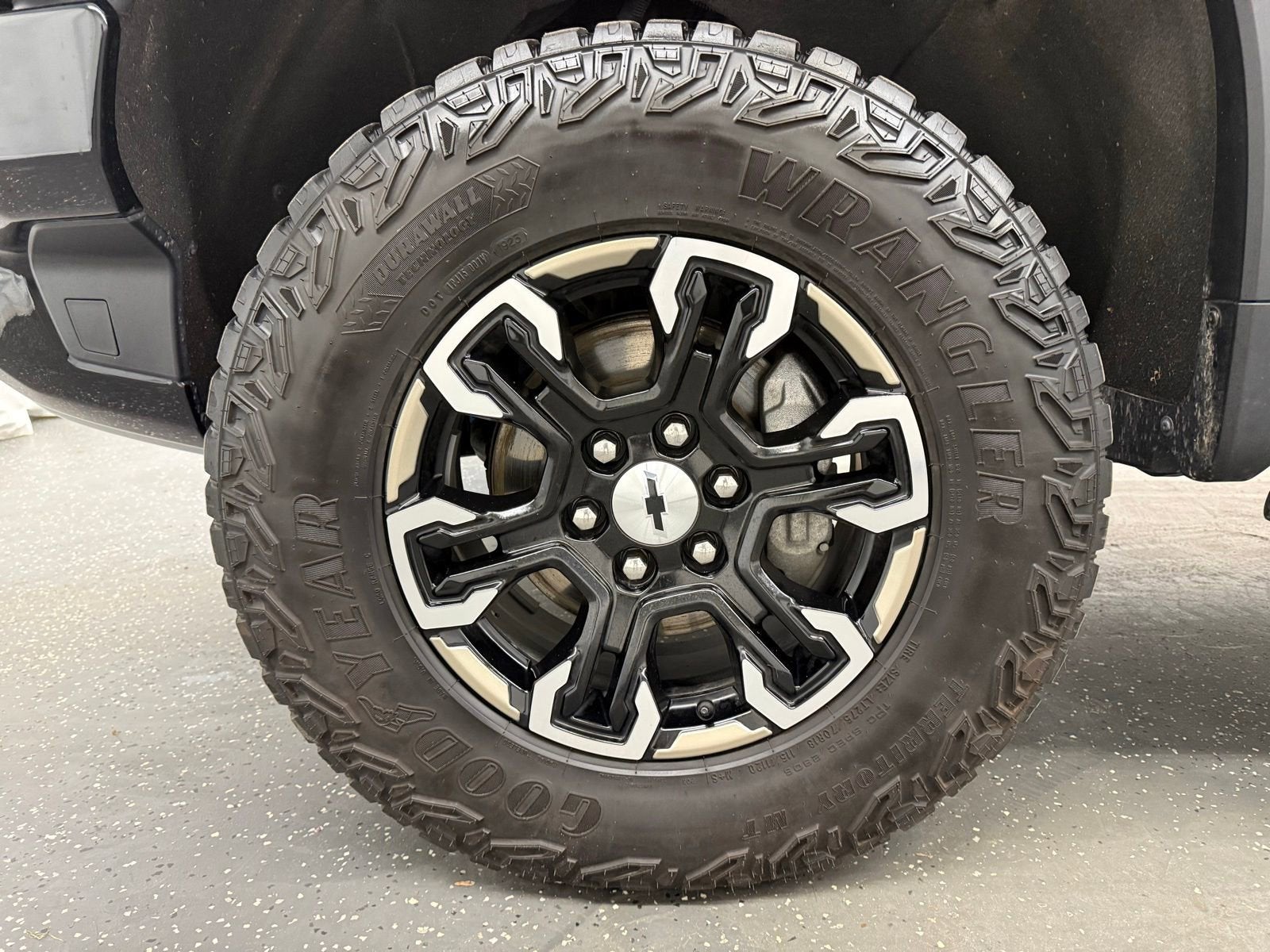 2024 Chevrolet Silverado 1500 ZR2