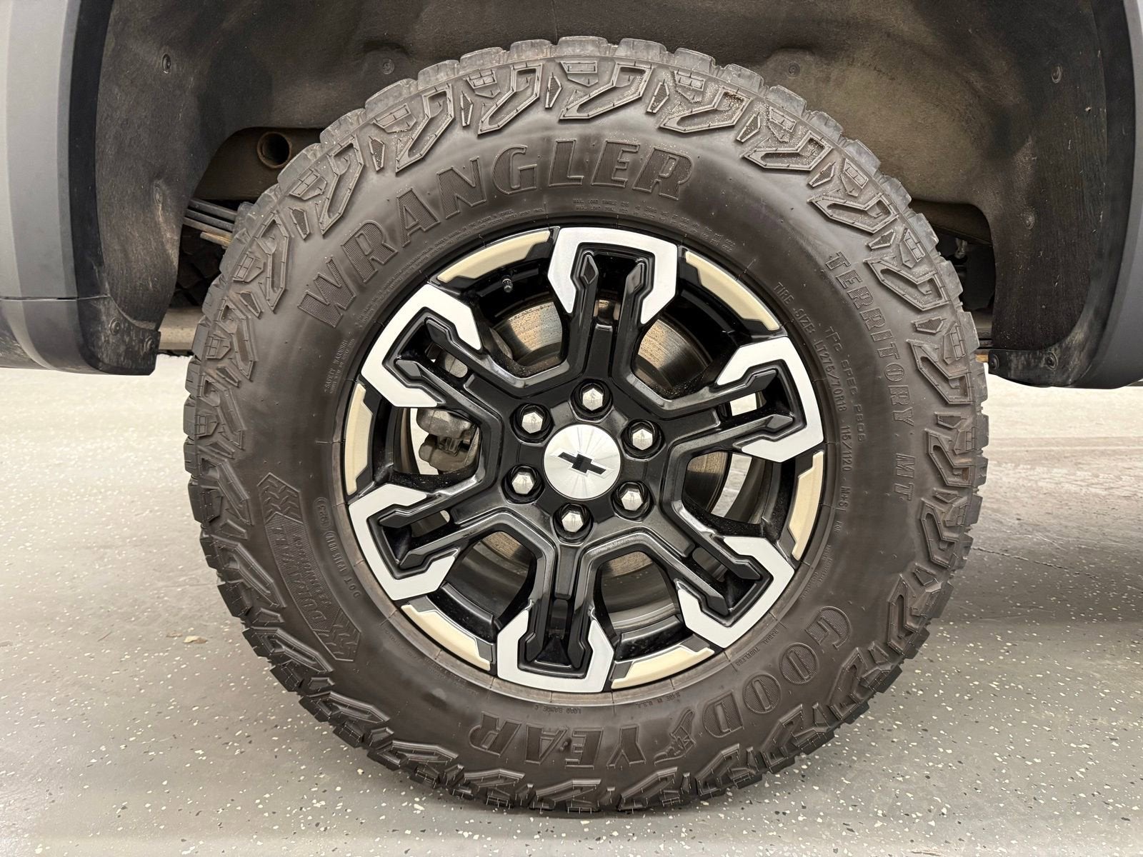 2024 Chevrolet Silverado 1500 ZR2