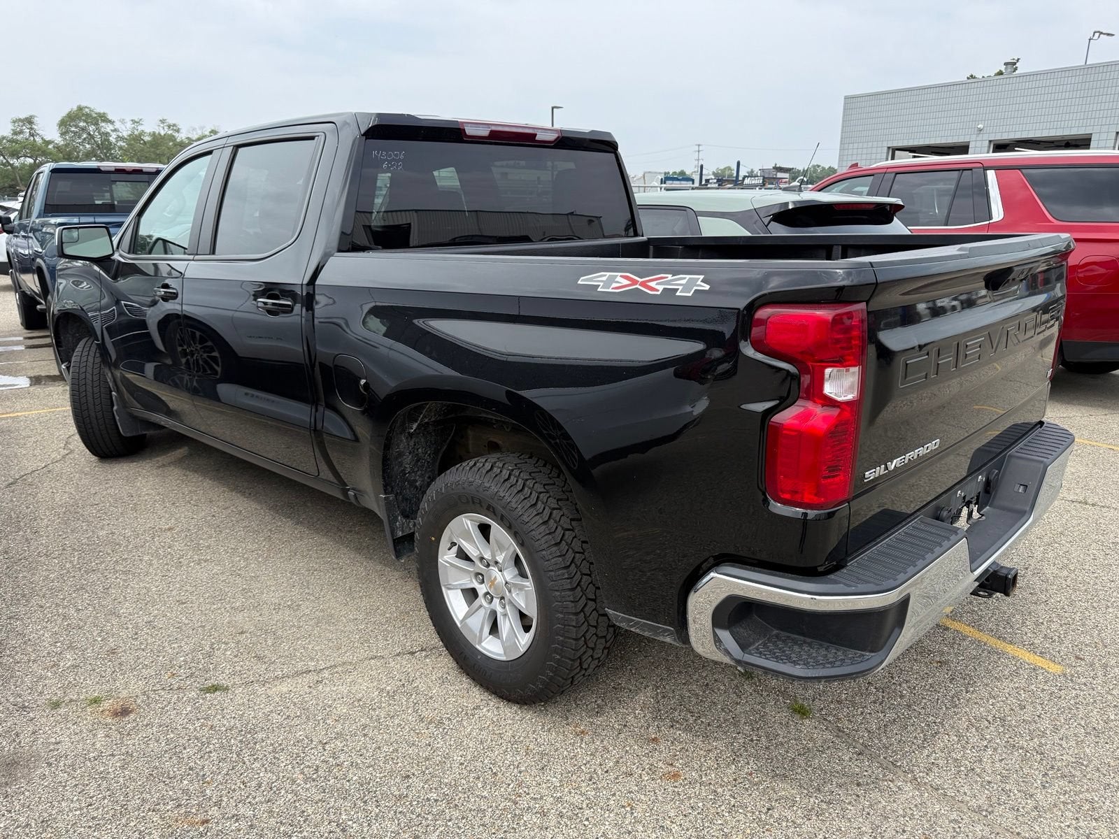 2025 Chevrolet Silverado 1500 LT