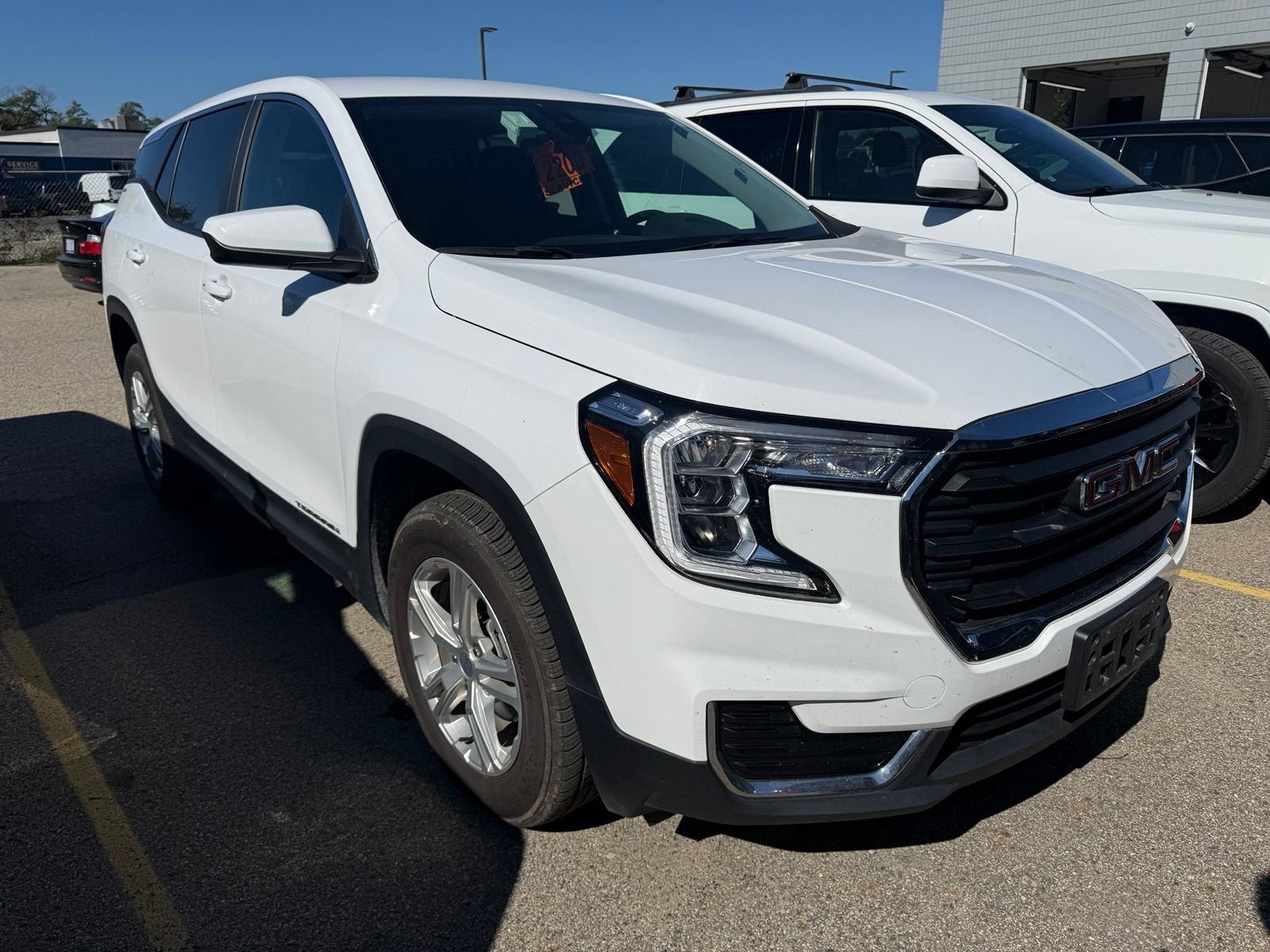2024 GMC Terrain SLE