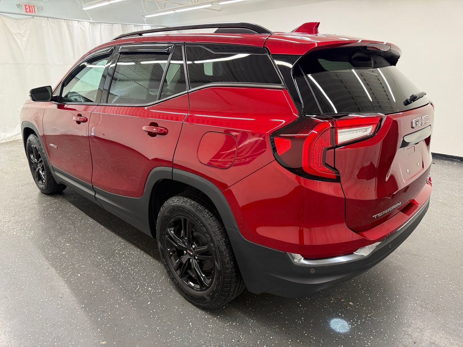 2024 GMC Terrain AT4