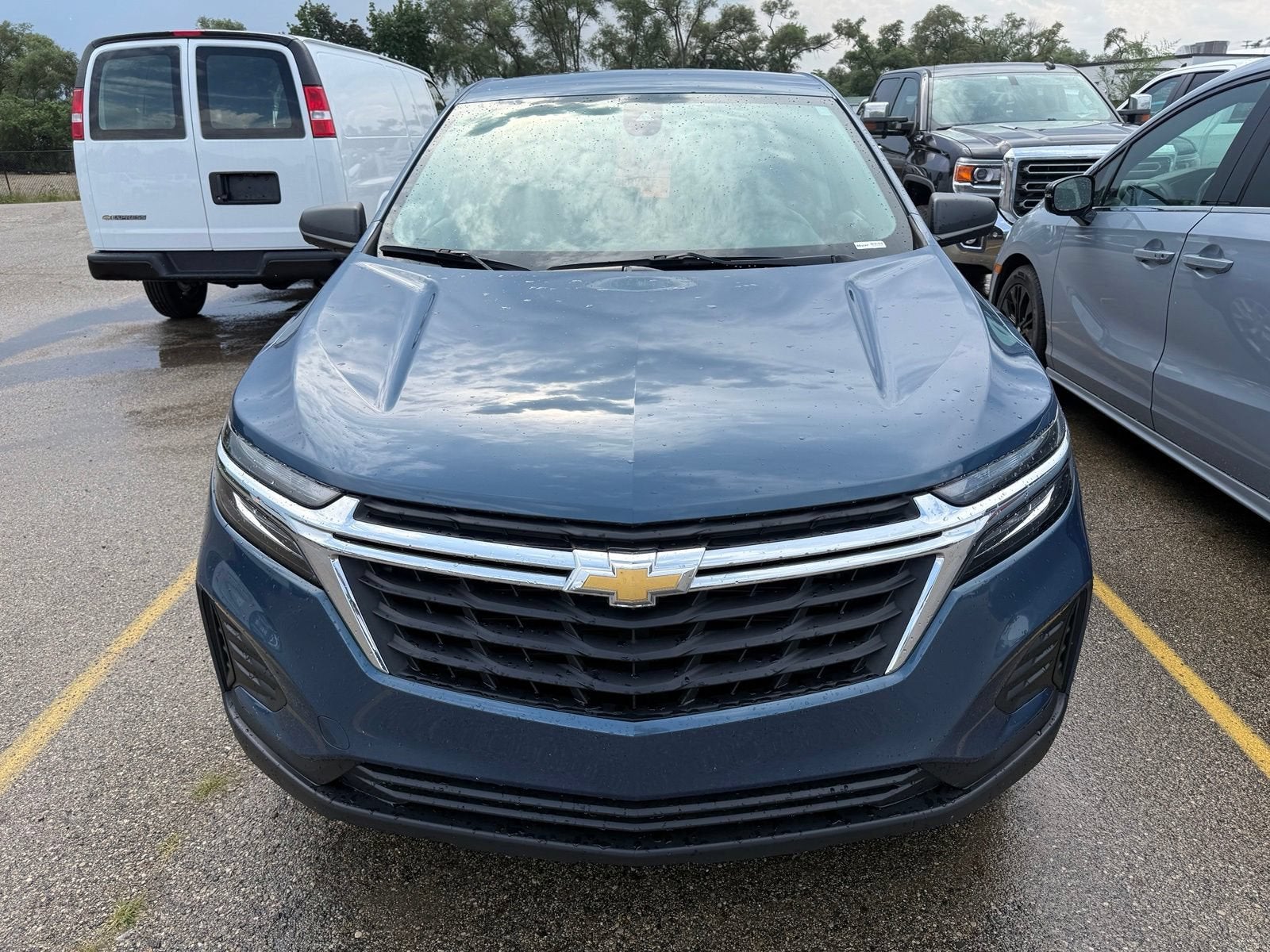 2024 Chevrolet Equinox LS
