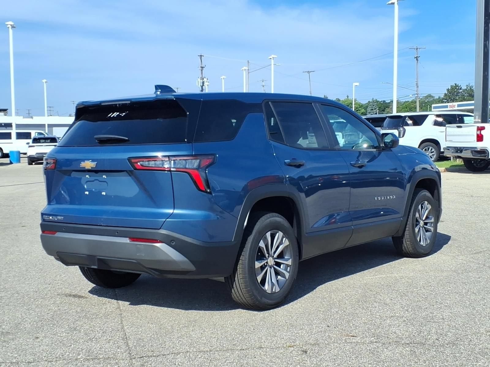2027 Chevrolet Equinox LT