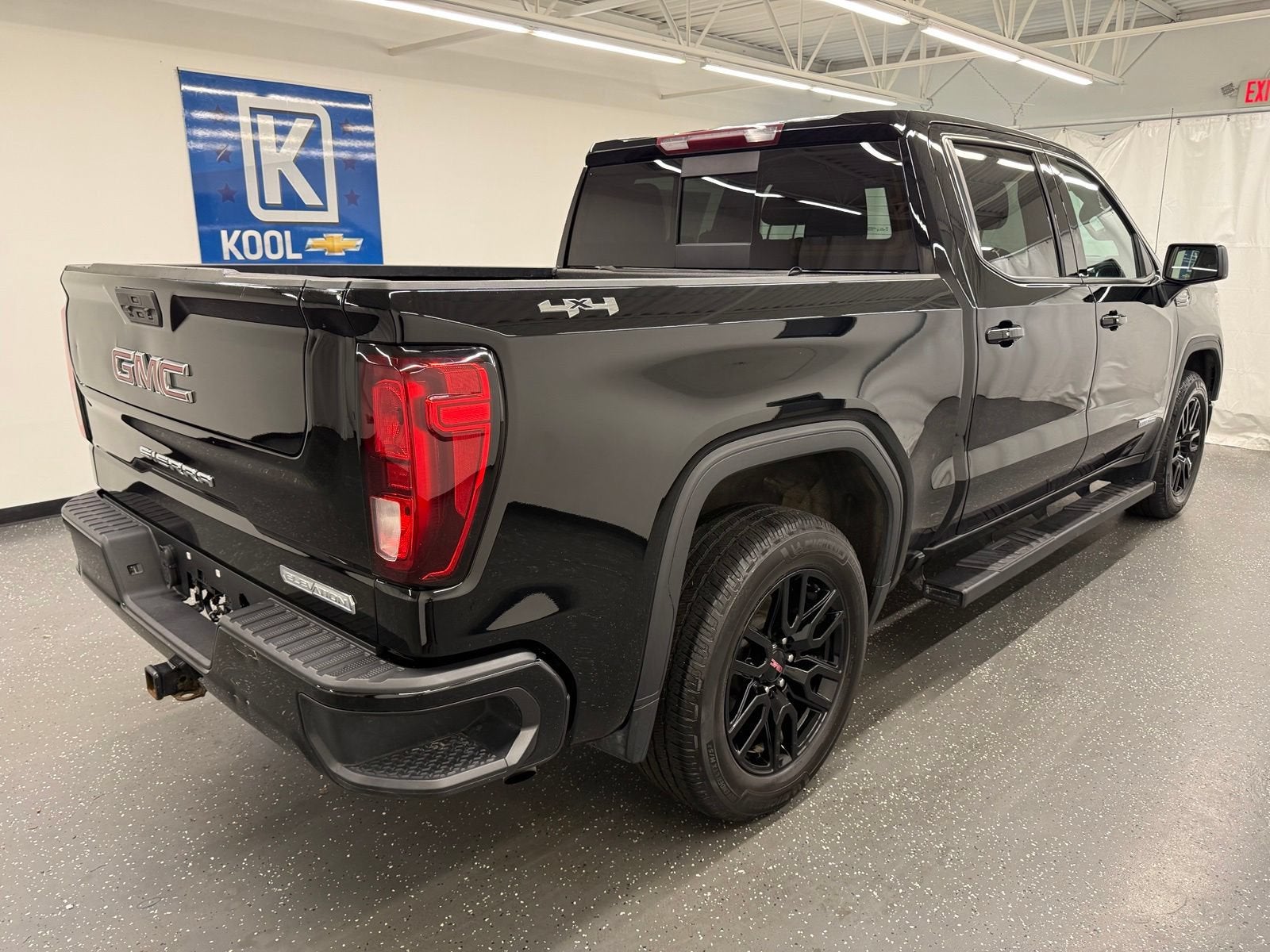 2022 GMC Sierra 1500 Limited Elevation