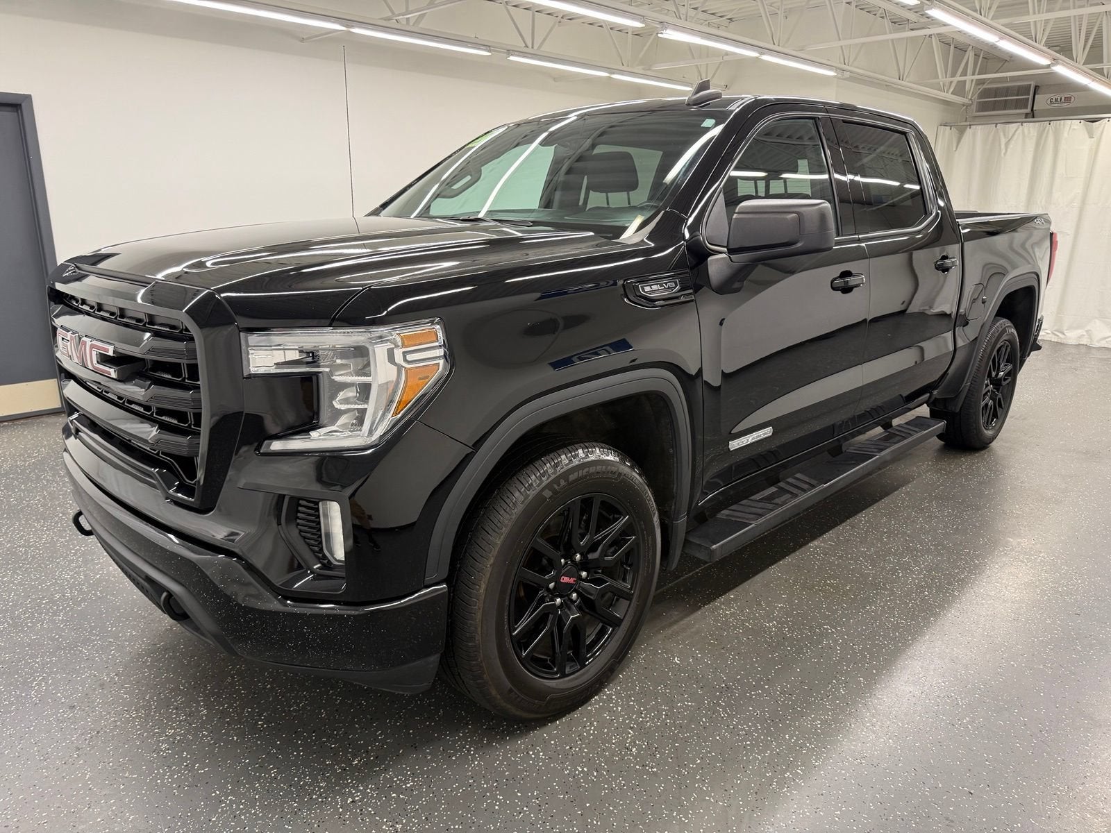 2022 GMC Sierra 1500 Limited Elevation