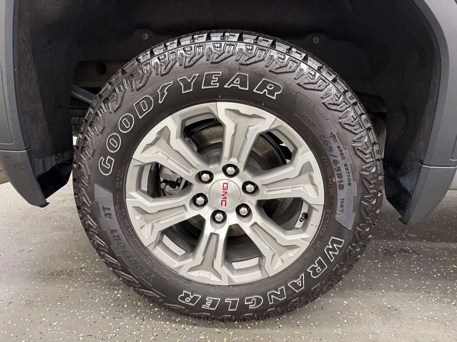 2024 GMC Sierra 1500 SLE