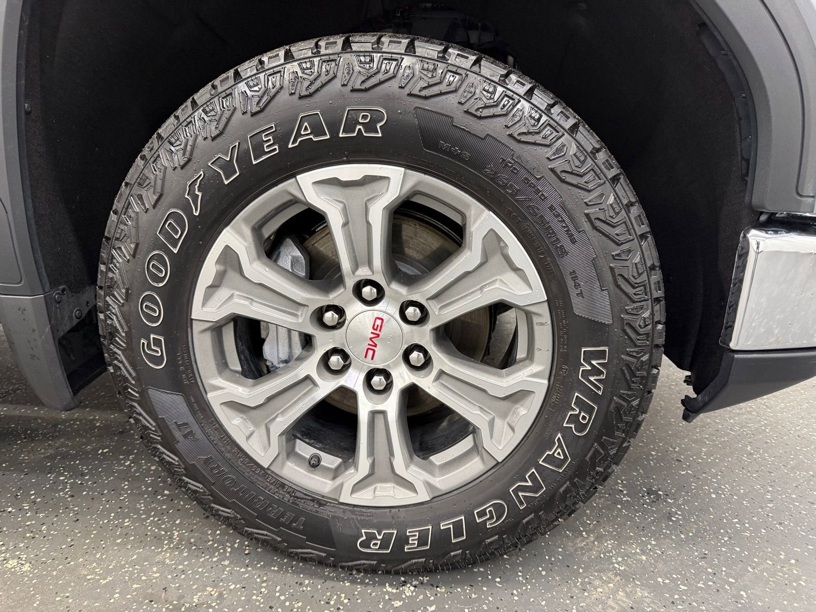 2024 GMC Sierra 1500 SLE