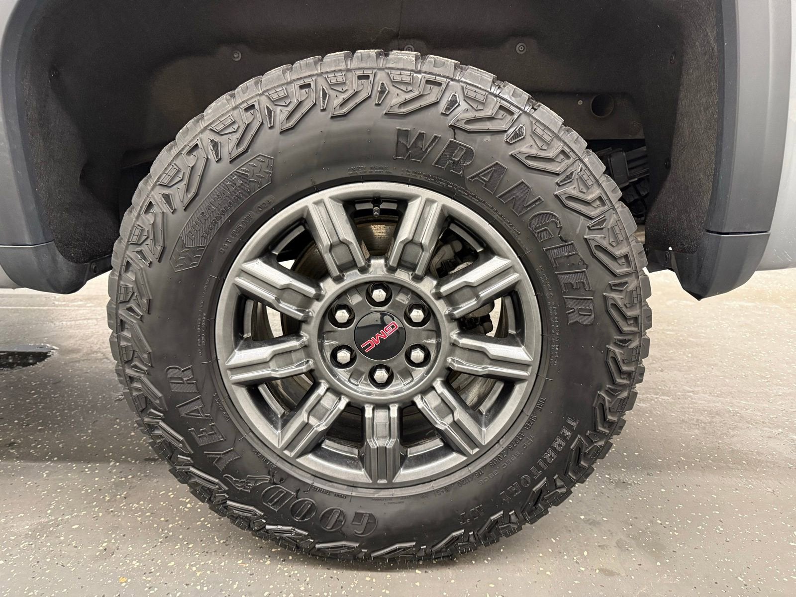 2024 GMC Sierra 1500 AT4X