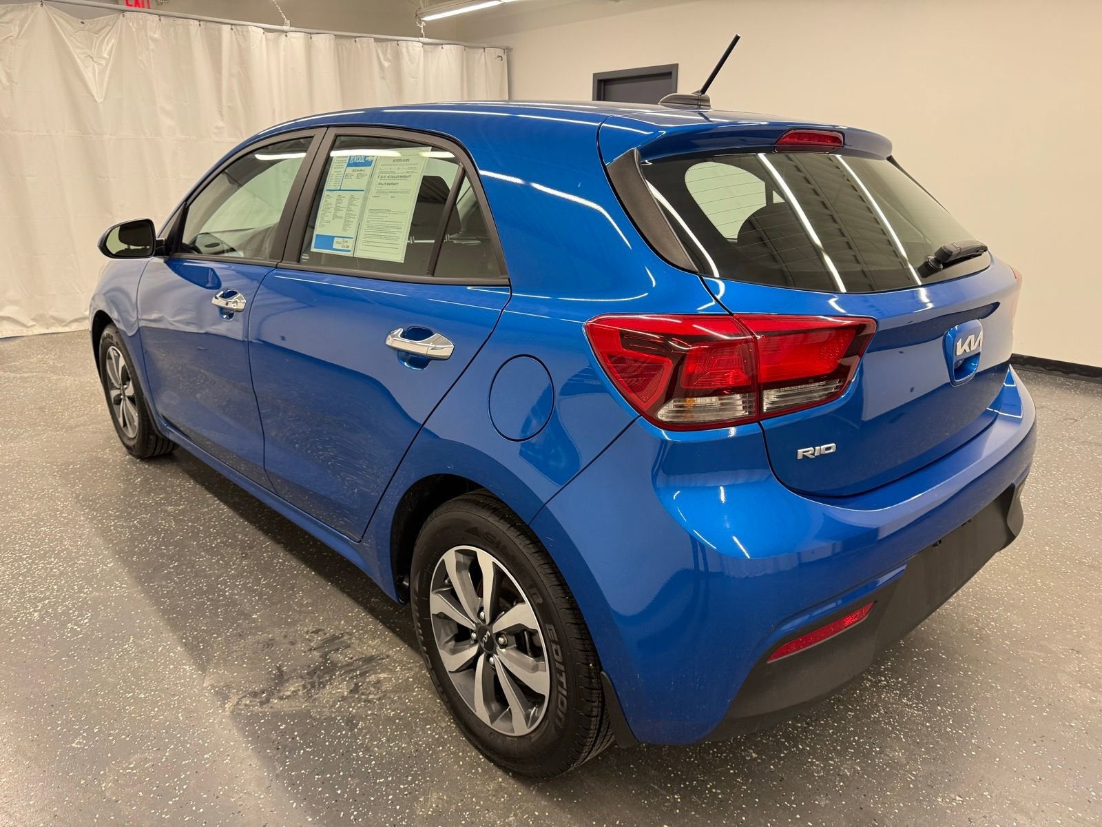 2022 Kia Rio 5-Door S