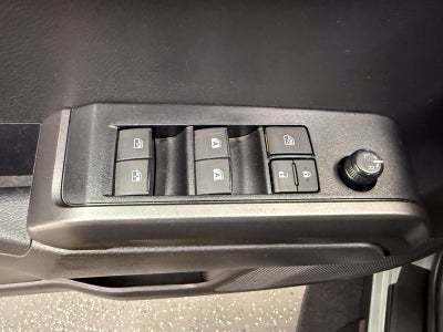2022 Toyota Tacoma 4WD SR