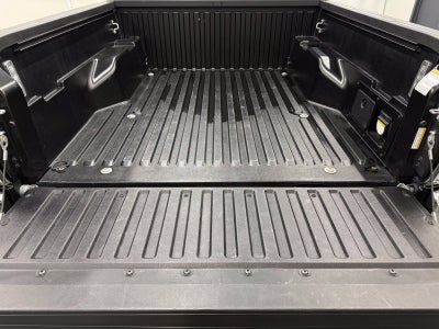 2022 Toyota Tacoma 4WD SR