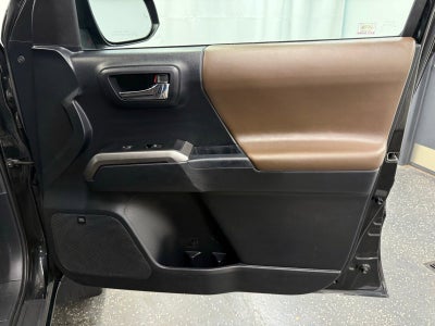 2017 Toyota Tacoma Limited