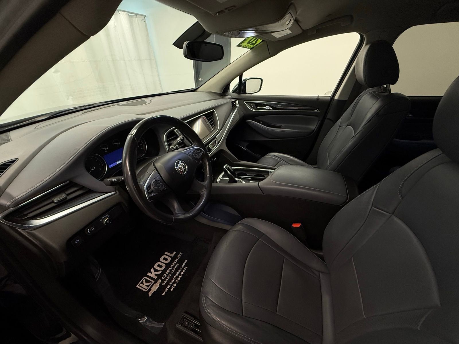 2020 Buick Enclave Essence