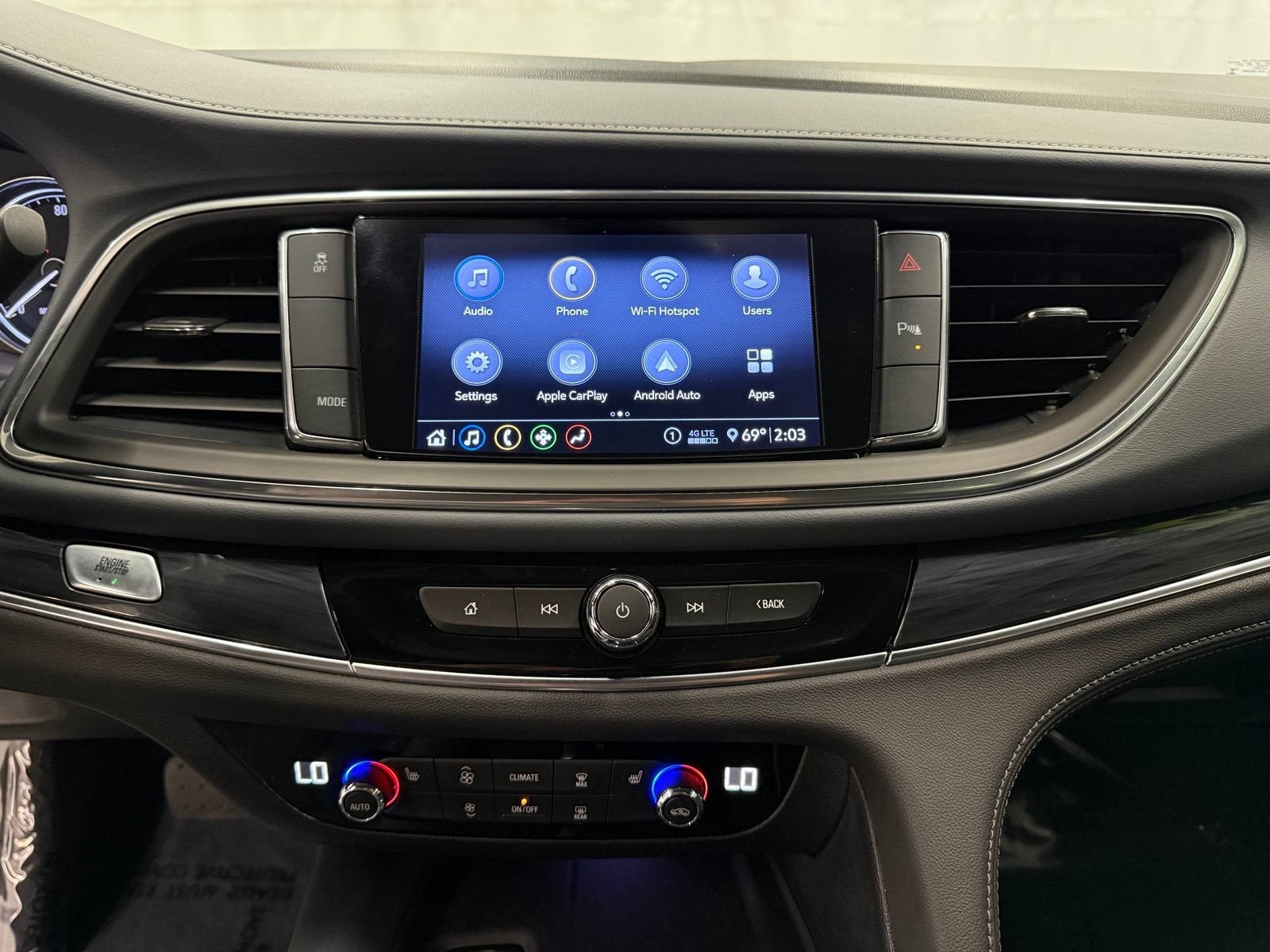 2021 Buick Enclave Essence