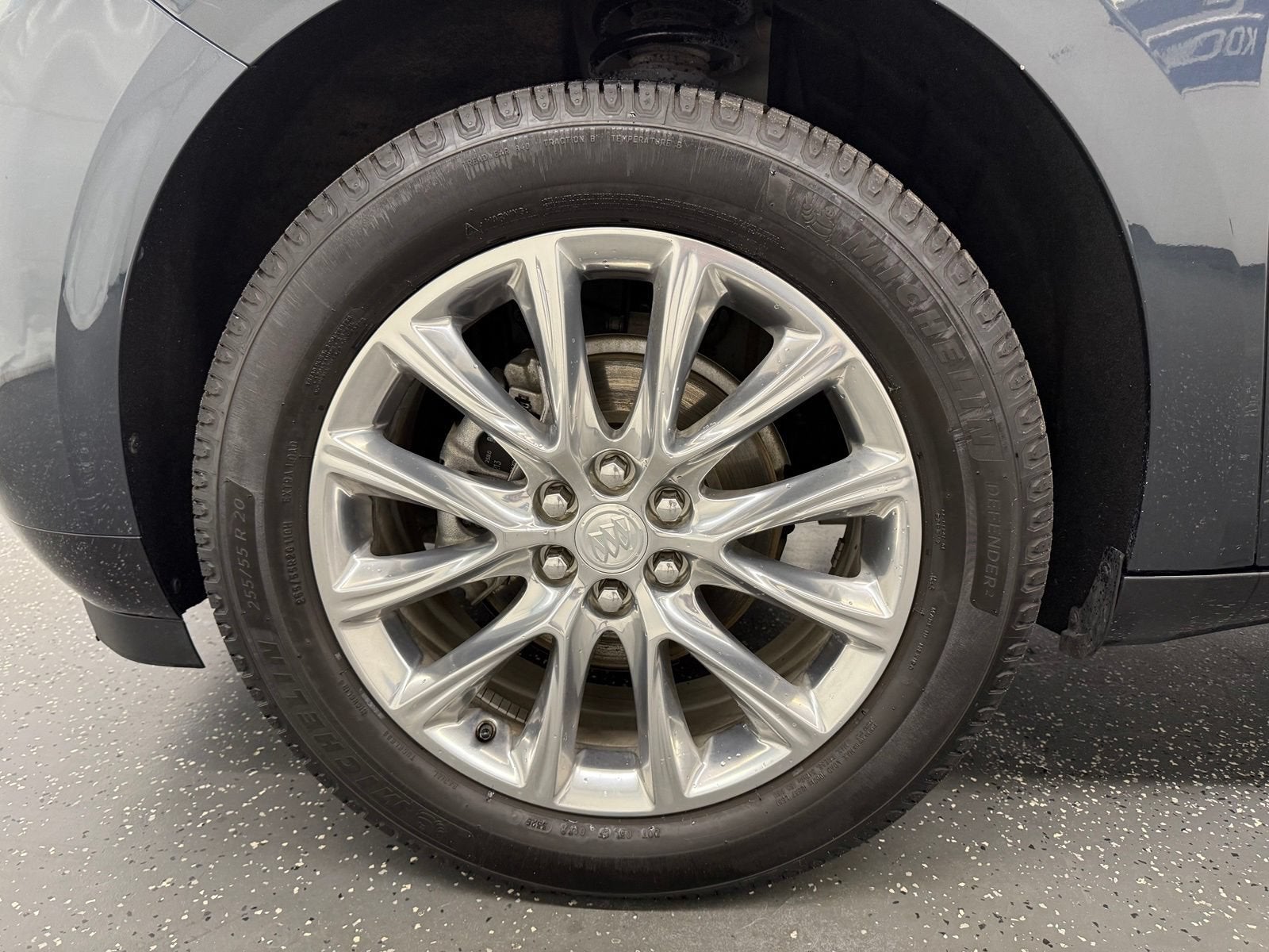 2021 Buick Enclave Essence