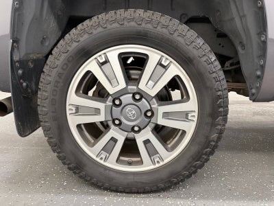 2018 Toyota Tundra 4WD SR5