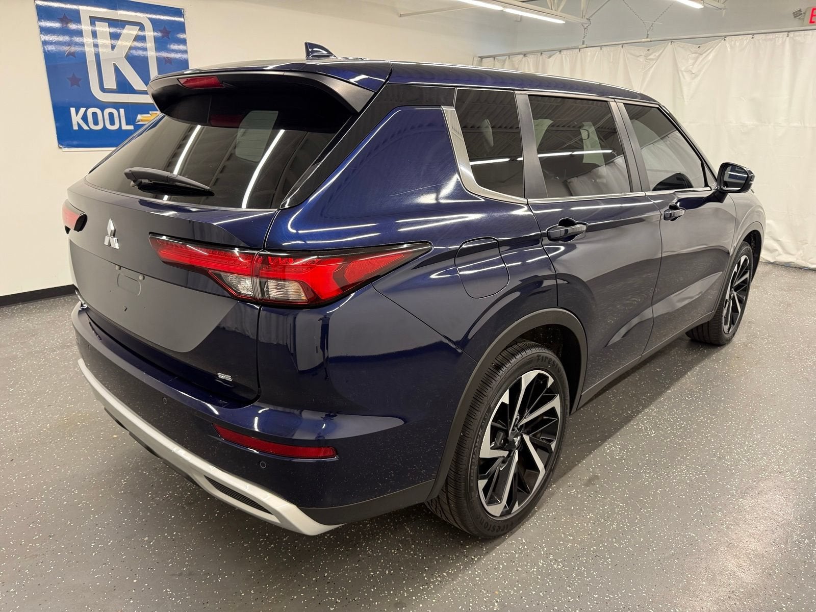 2024 Mitsubishi Outlander SE