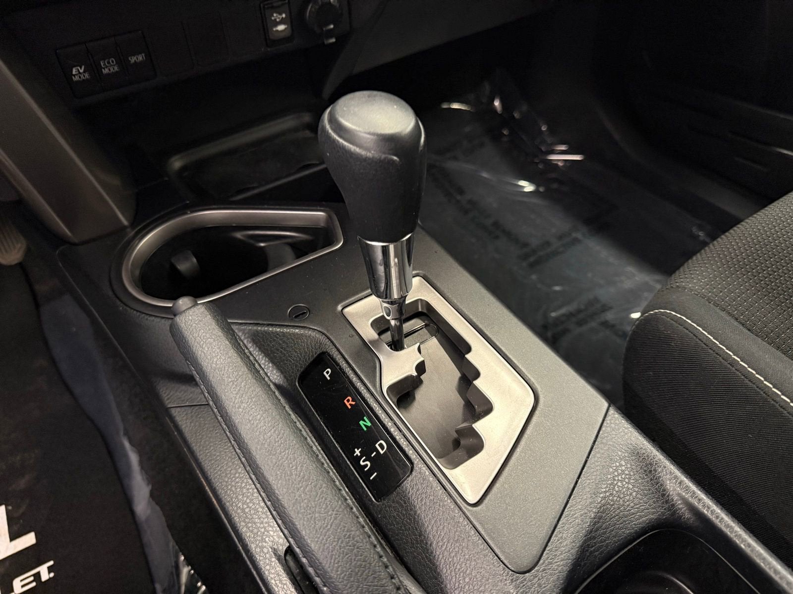 2018 Toyota RAV4 Hybrid LE Plus