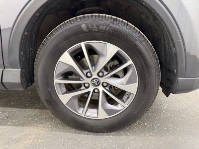 2018 Toyota RAV4 Hybrid LE Plus