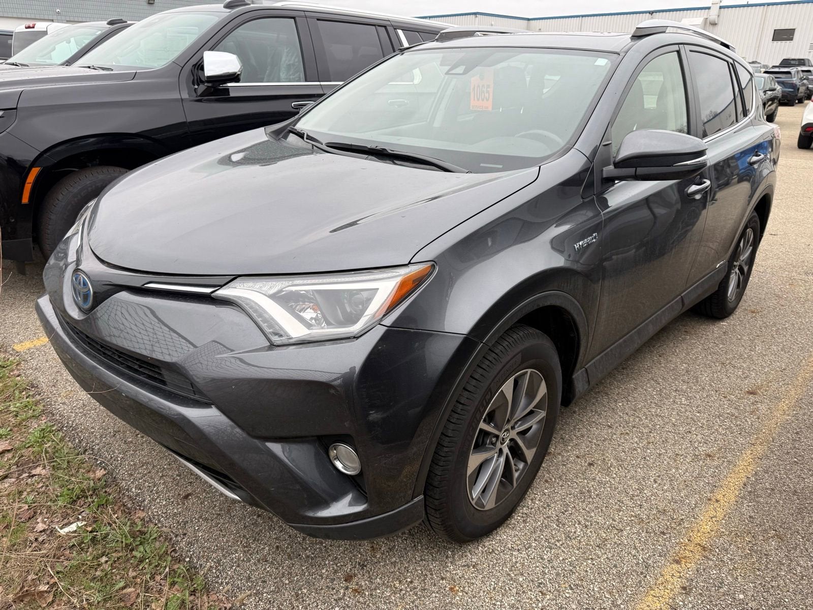 2018 Toyota RAV4 Hybrid LE Plus