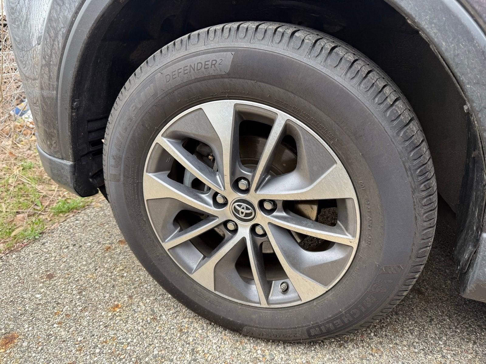 2018 Toyota RAV4 Hybrid LE Plus