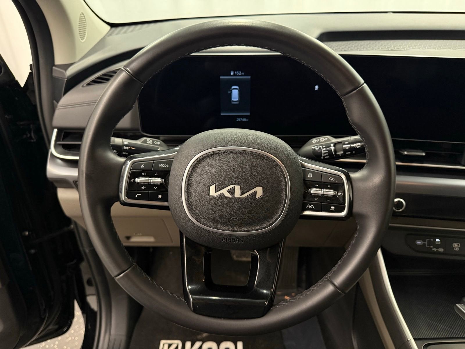 2025 Kia Carnival LXS