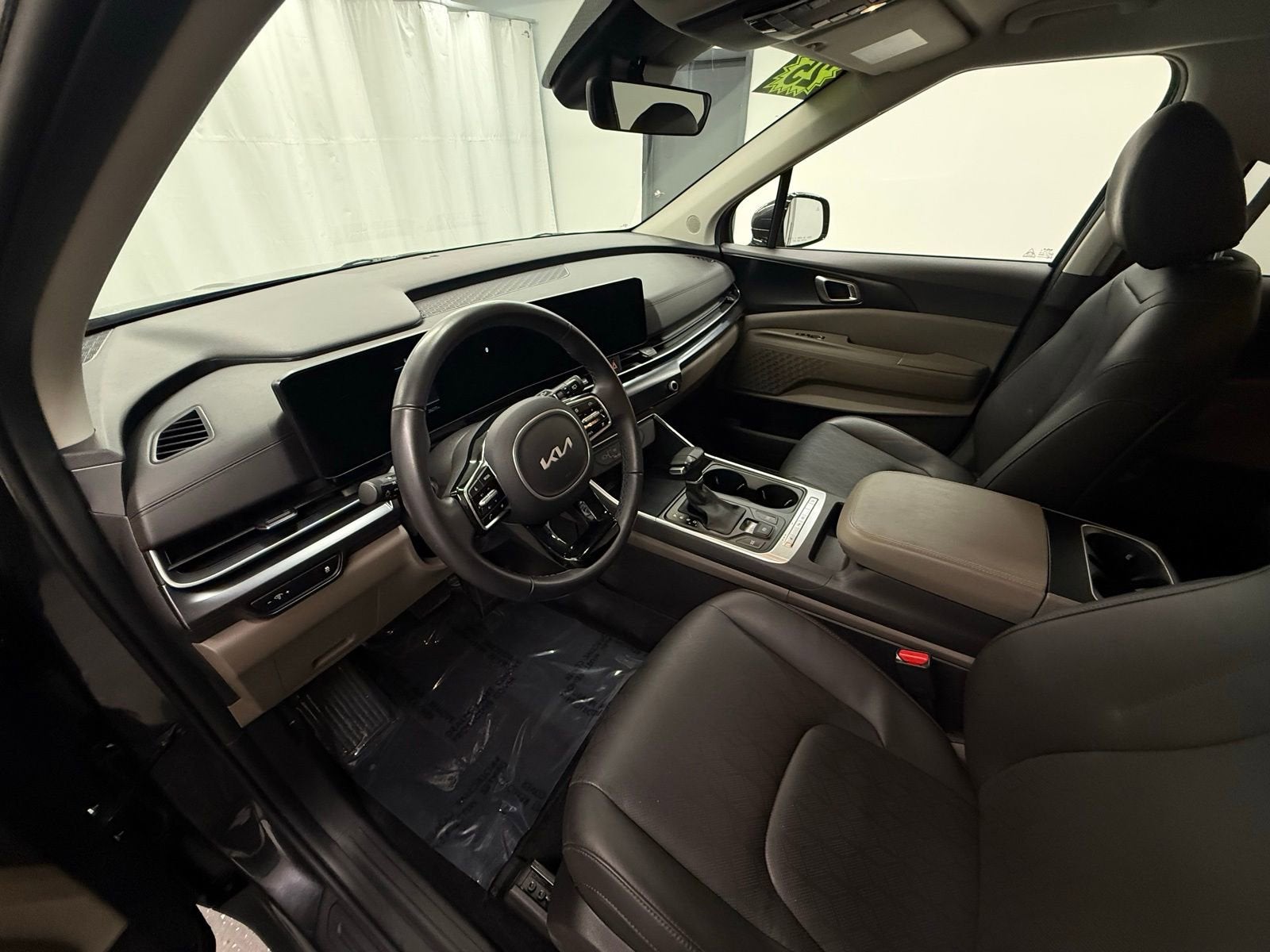 2025 Kia Carnival LXS