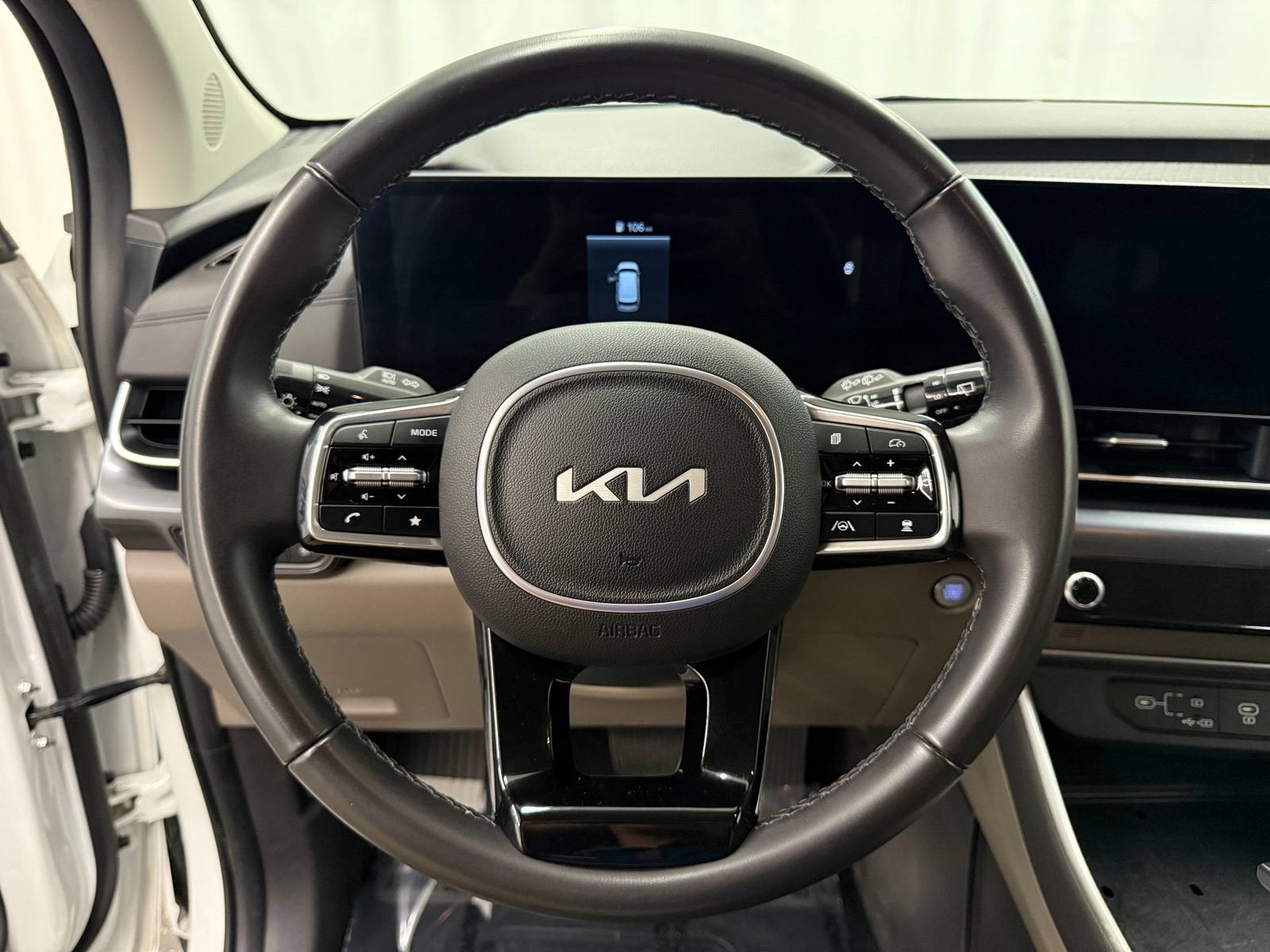 2025 Kia Carnival LXS
