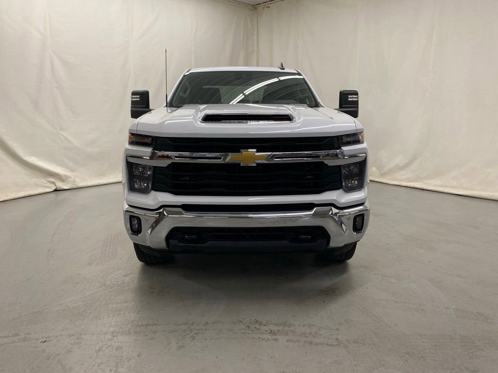 2025 Chevrolet Silverado 3500 HD LT